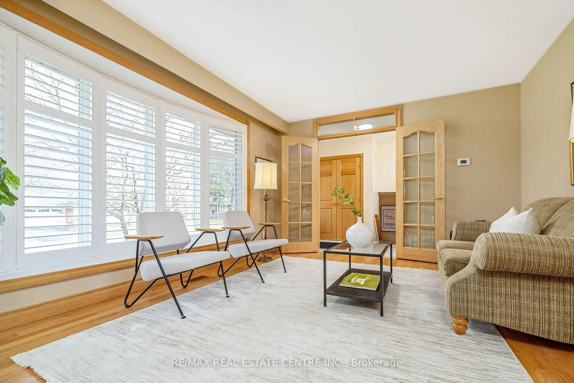 Photo 5 of 224 White Pines Drive, Burlington, Appleby — HOMEH