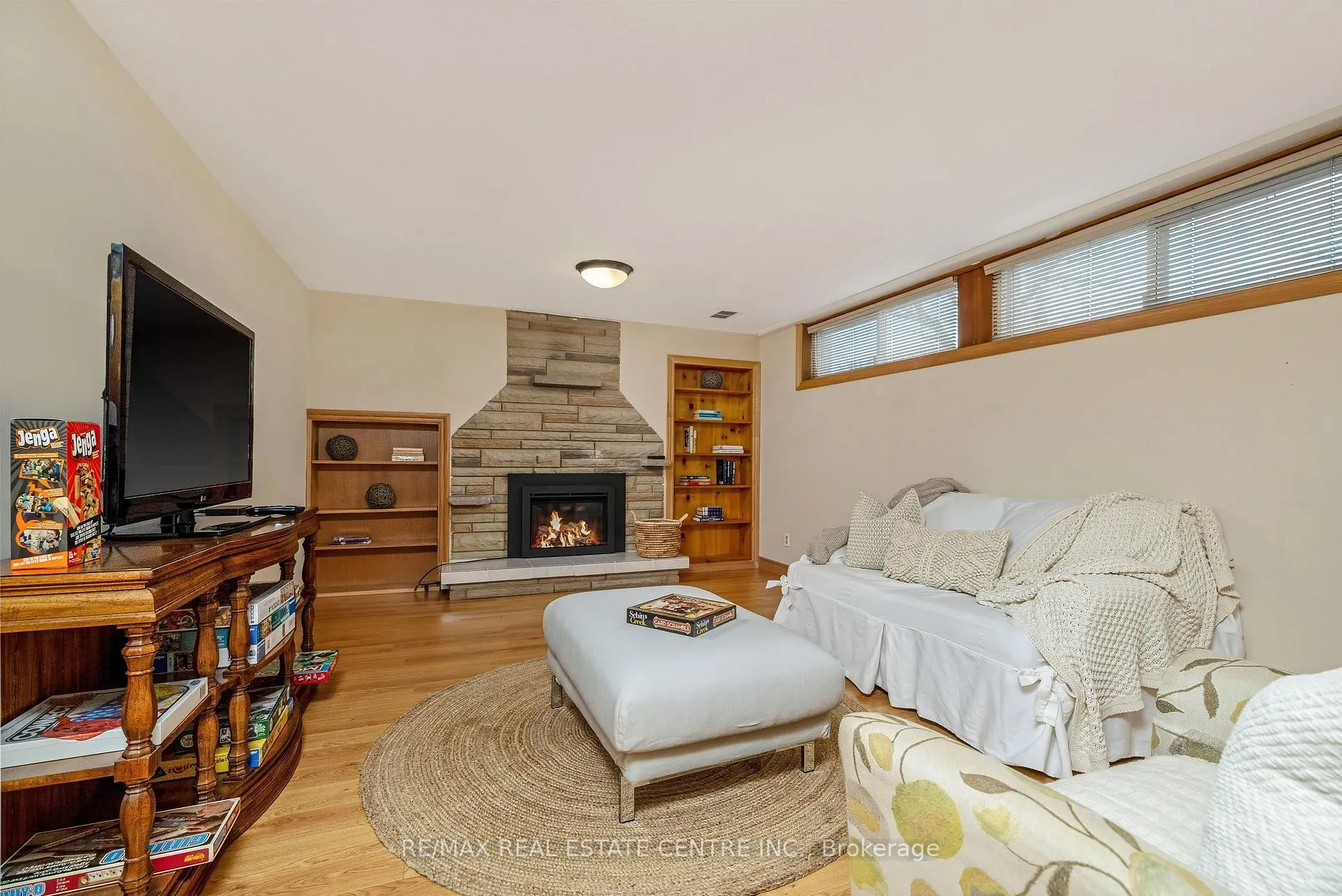 Photo 21 of 224 White Pines Drive, Burlington, Appleby — HOMEH