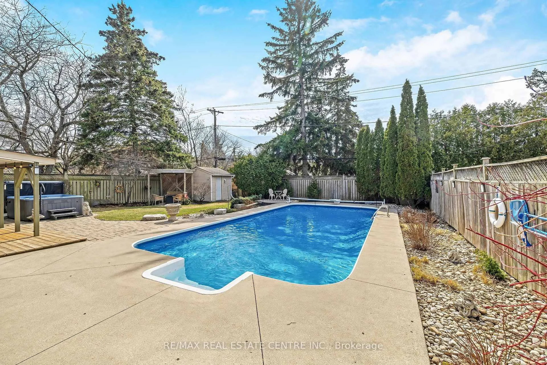 Photo 27 of 224 White Pines Drive, Burlington, Appleby — HOMEH