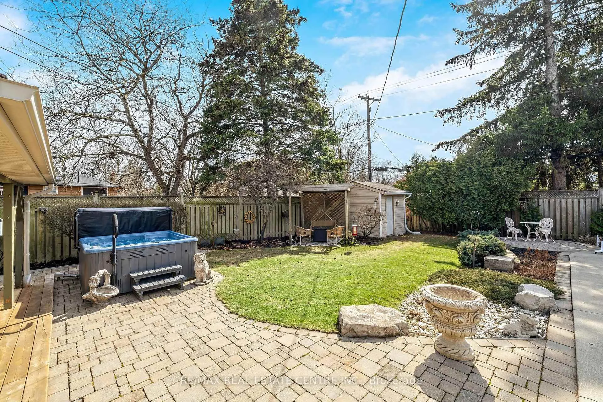 Photo 31 of 224 White Pines Drive, Burlington, Appleby — HOMEH