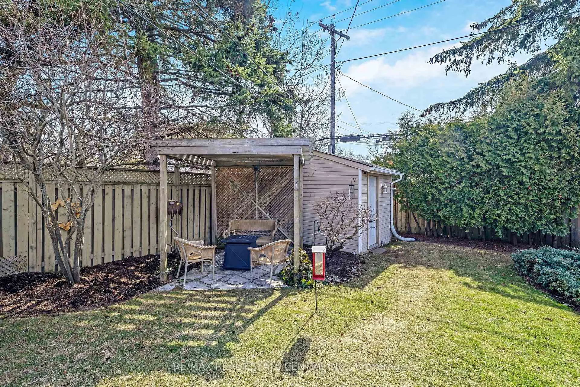 Photo 32 of 224 White Pines Drive, Burlington, Appleby — HOMEH