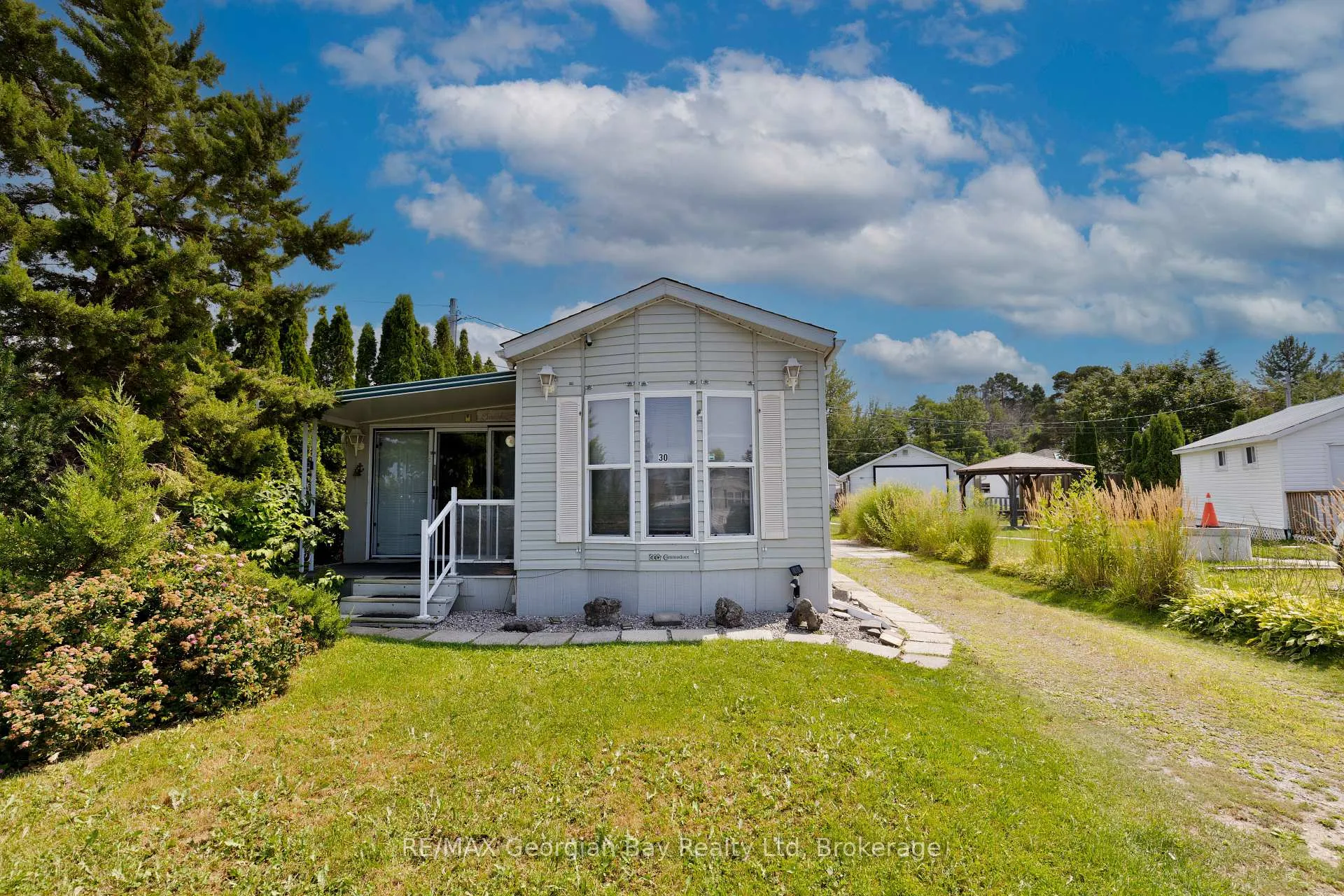 Photo 1 of Unit 30, 10 Winfield Drive, Tay, Victoria Harbour — HOMEH