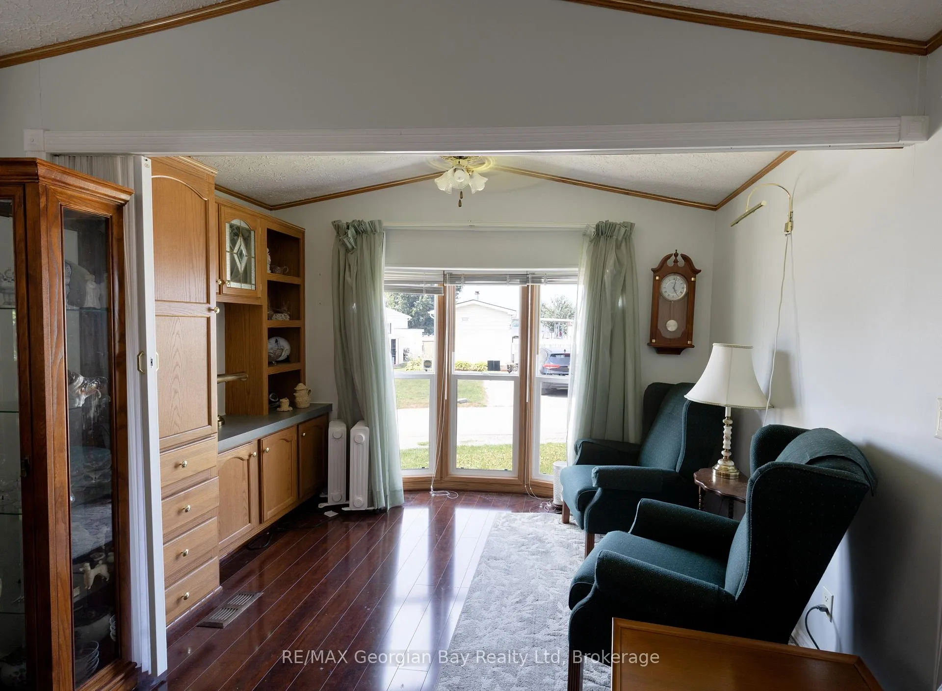 Photo 6 of Unit 30, 10 Winfield Drive, Tay, Victoria Harbour — HOMEH