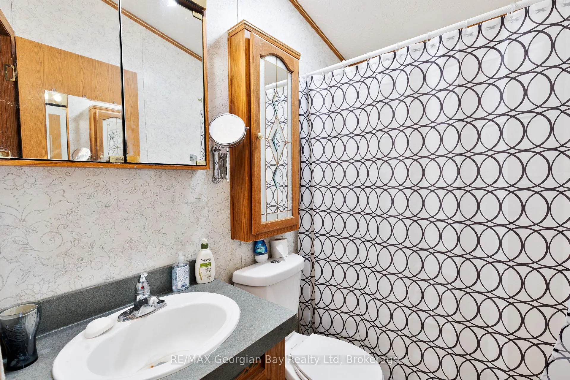 Photo 13 of Unit 30, 10 Winfield Drive, Tay, Victoria Harbour — HOMEH