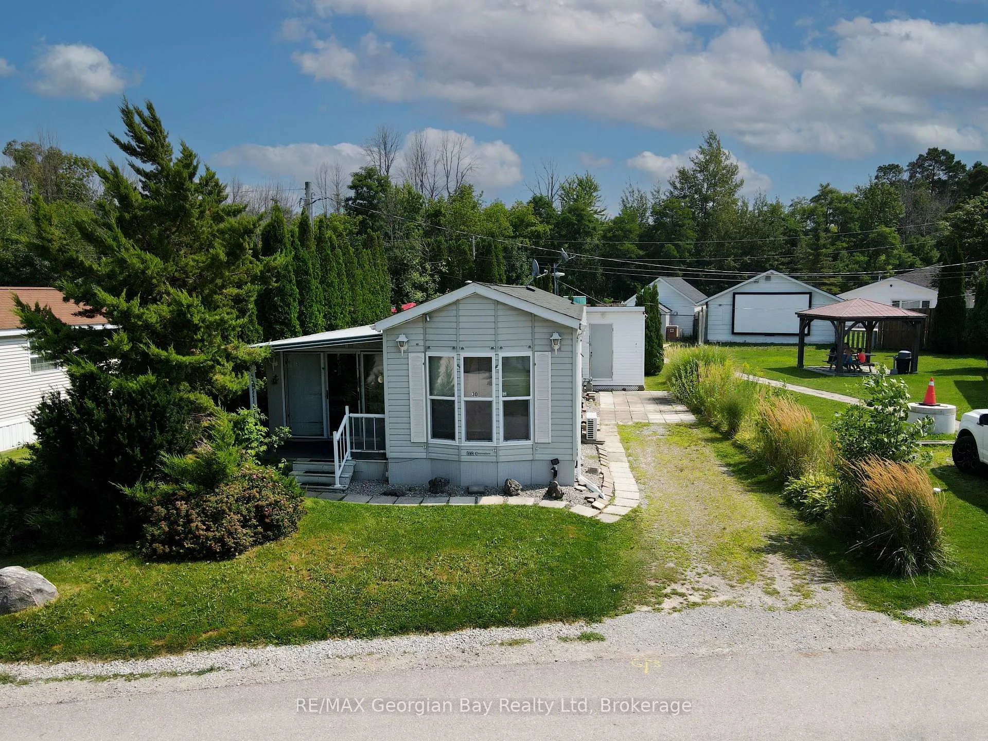 Photo 20 of Unit 30, 10 Winfield Drive, Tay, Victoria Harbour — HOMEH