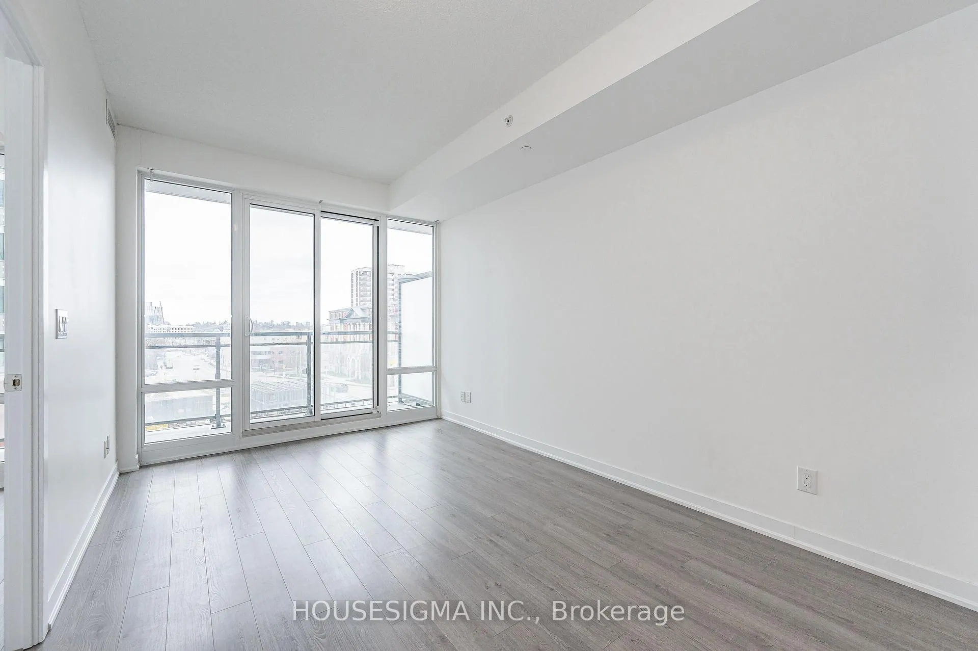 Photo 18 of Unit 412, 85 Duke Street W, Kitchener, City Commercial Core — HOMEH