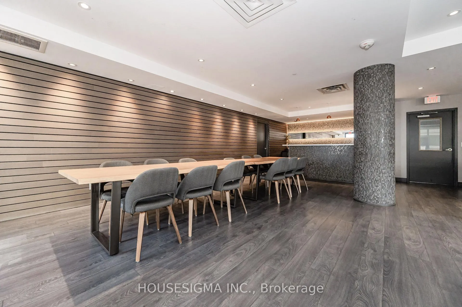 Photo 34 of Unit 412, 85 Duke Street W, Kitchener, City Commercial Core — HOMEH