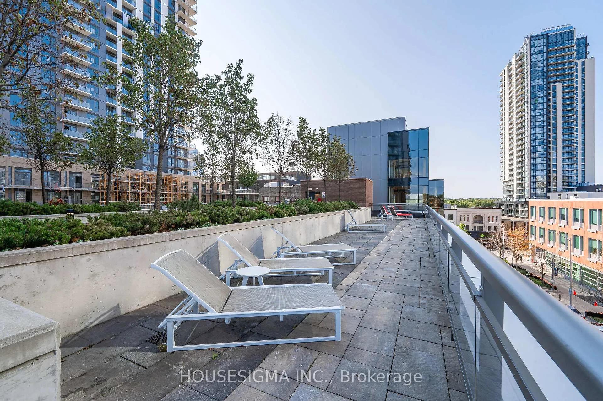 Photo 41 of Unit 412, 85 Duke Street W, Kitchener, City Commercial Core — HOMEH