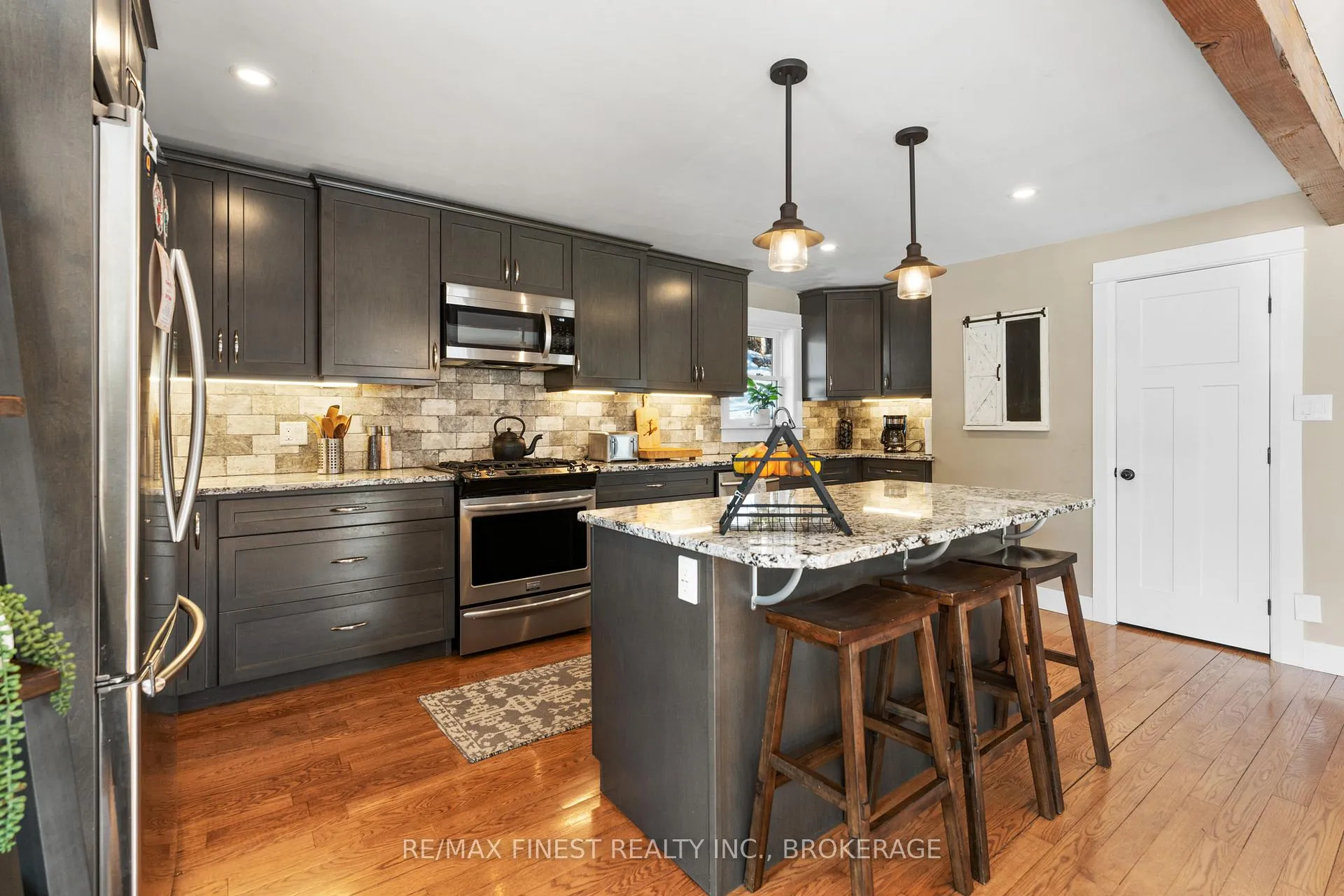 Photo 11 of 2159 Eel Bay Road, Frontenac, Frontenac South — HOMEH