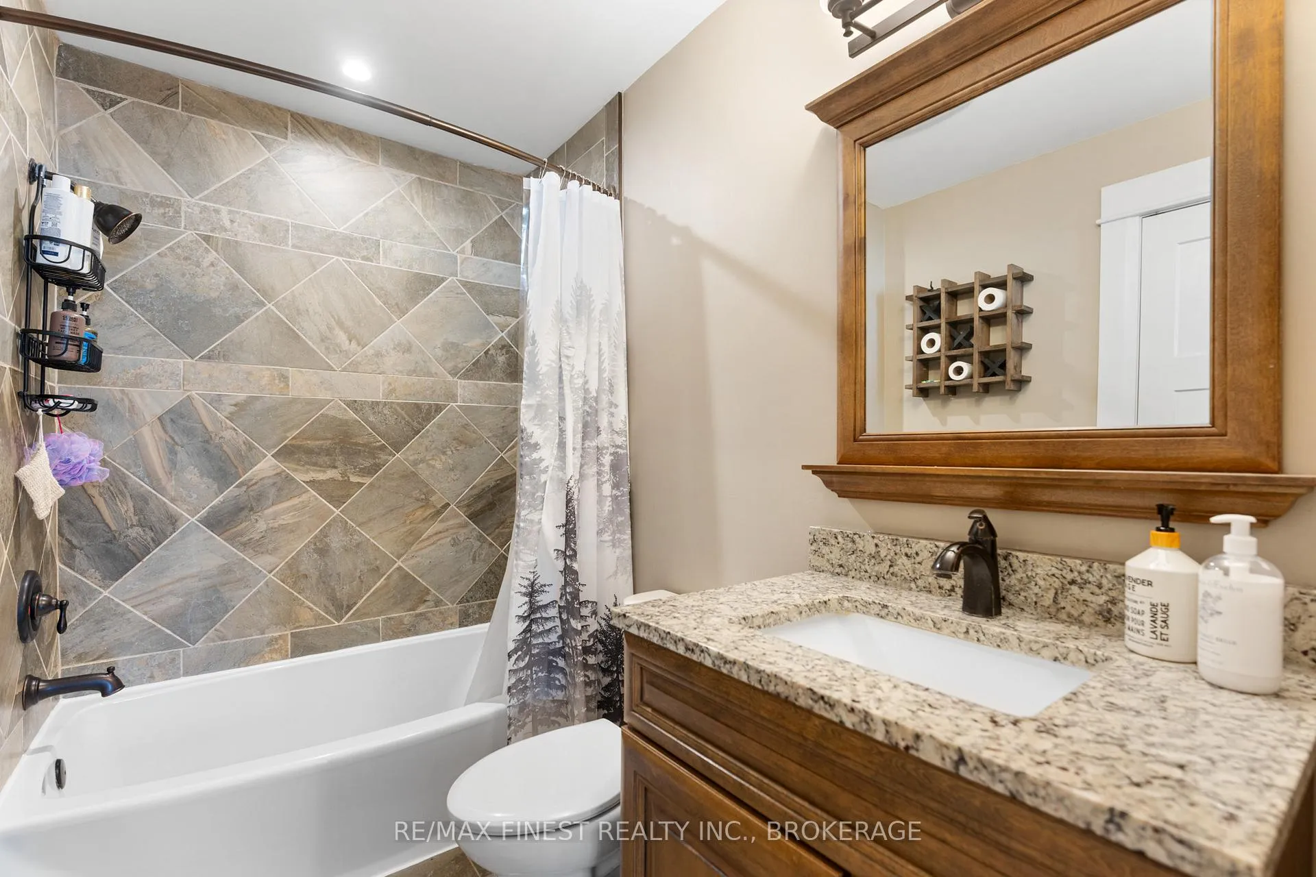 Photo 18 of 2159 Eel Bay Road, Frontenac, Frontenac South — HOMEH