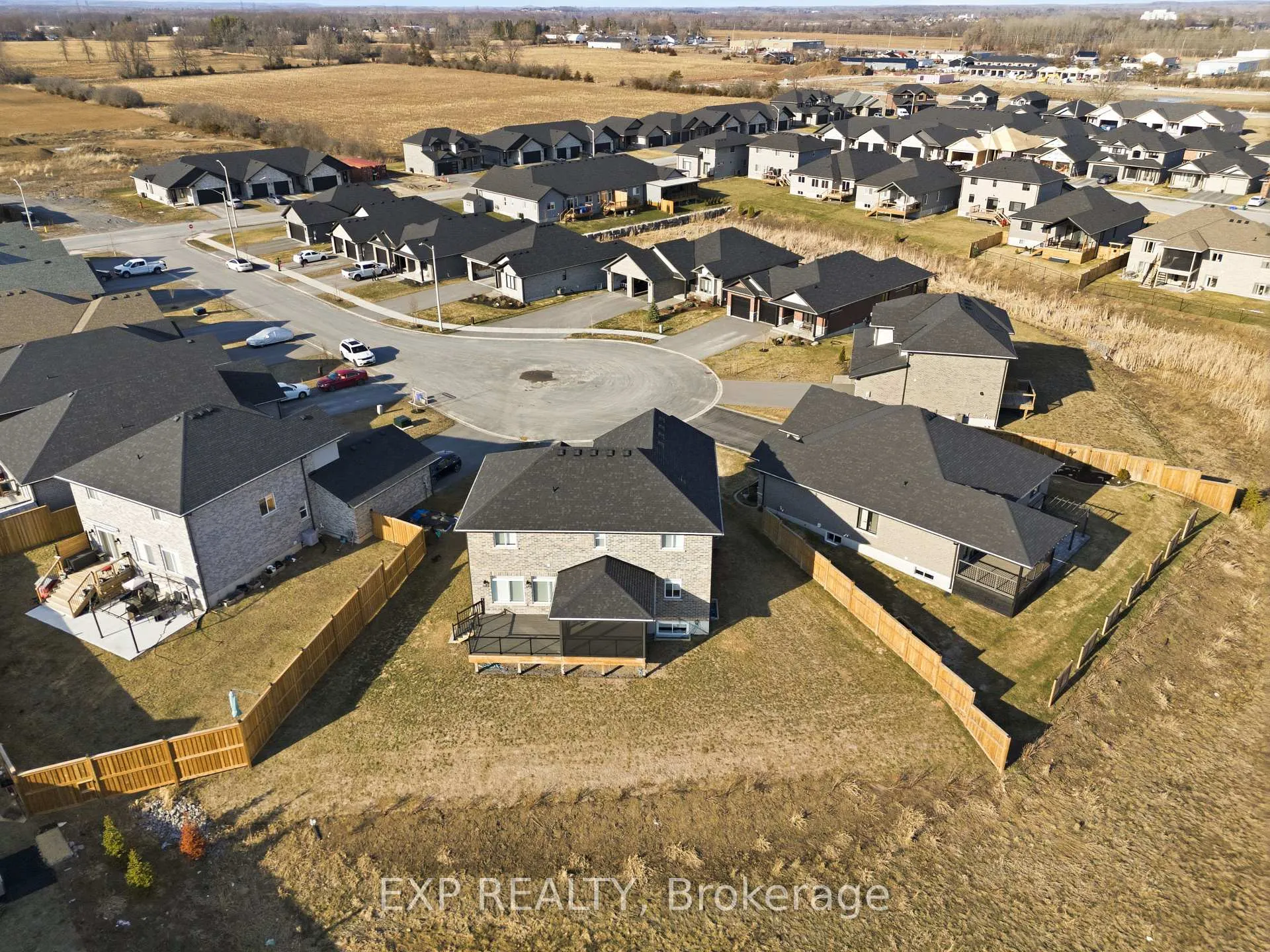 Photo 5 of 18 Mavety Court, Belleville, Thurlow Ward — HOMEH
