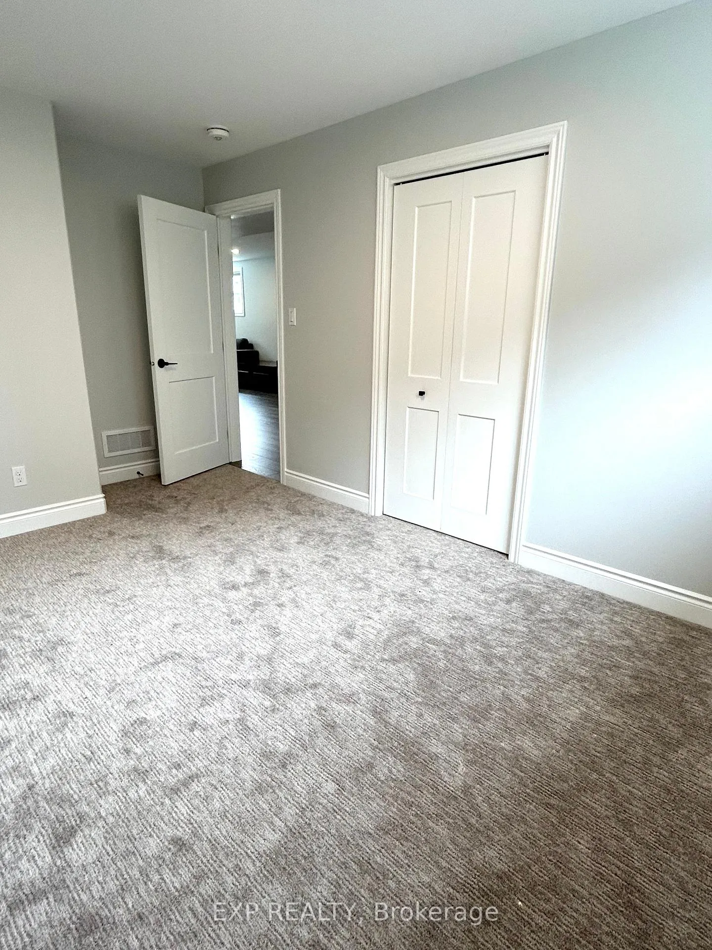 Photo 43 of 18 Mavety Court, Belleville, Thurlow Ward — HOMEH