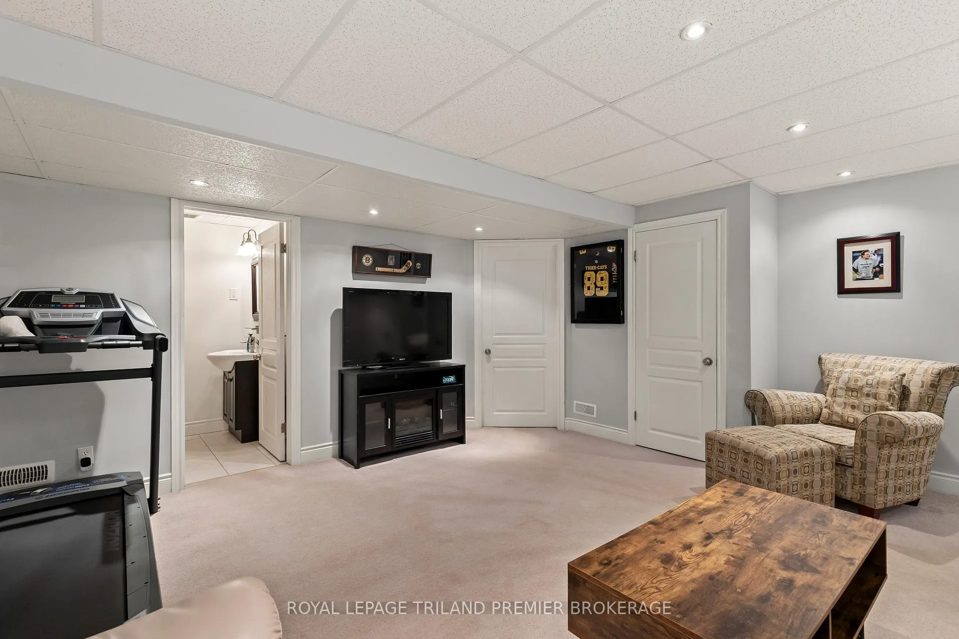 Photo 27 of 213 Crimson Crescent, London, East P — HOMEH
