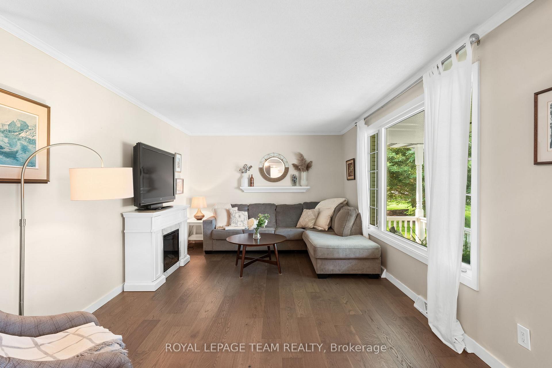 Photo 9 of 5483 Spratt Road, Ottawa, Manotick East to Manotick Station — HOMEH