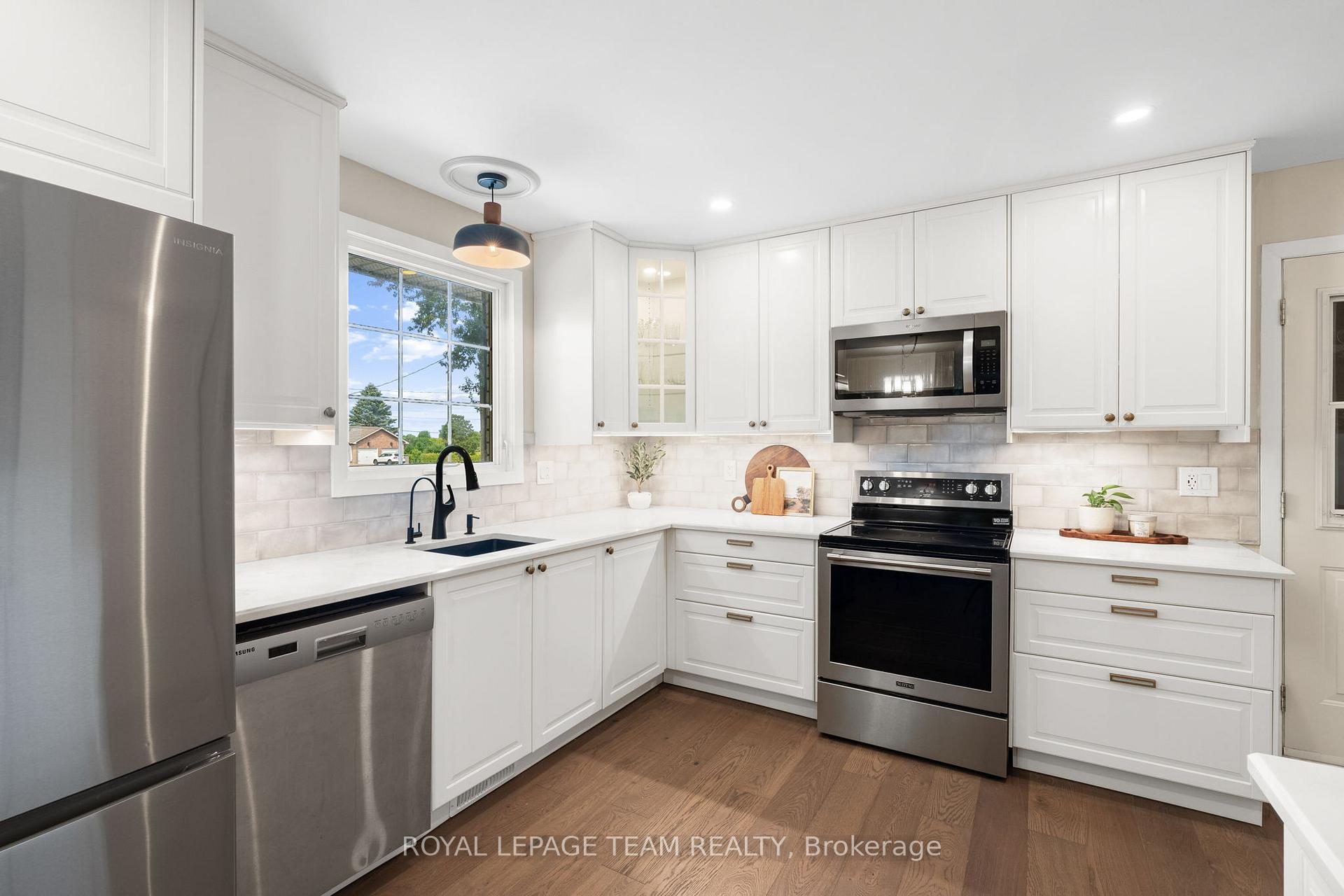 Photo 14 of 5483 Spratt Road, Ottawa, Manotick East to Manotick Station — HOMEH
