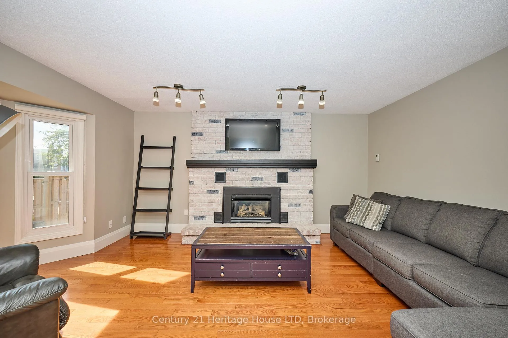 Photo 15 of 57 Keefer Road, Thorold, Confederation Heights — HOMEH