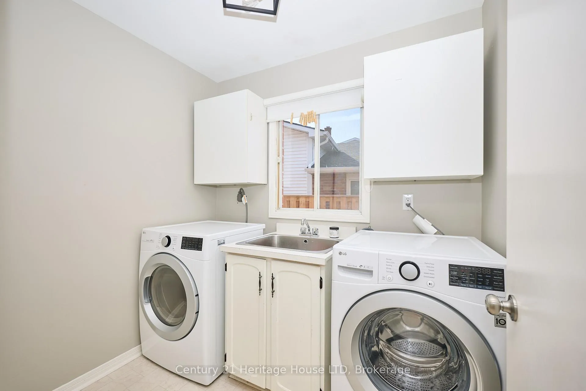 Photo 19 of 57 Keefer Road, Thorold, Confederation Heights — HOMEH