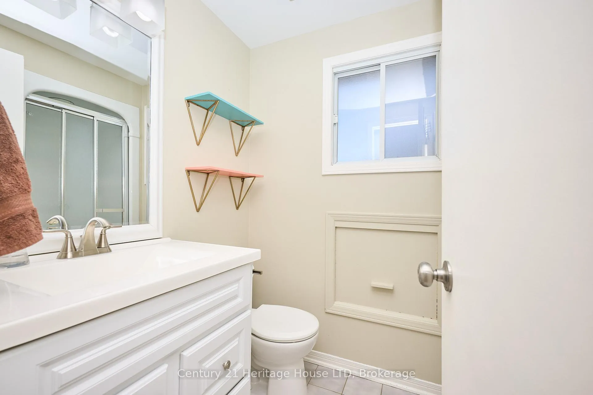 Photo 22 of 57 Keefer Road, Thorold, Confederation Heights — HOMEH
