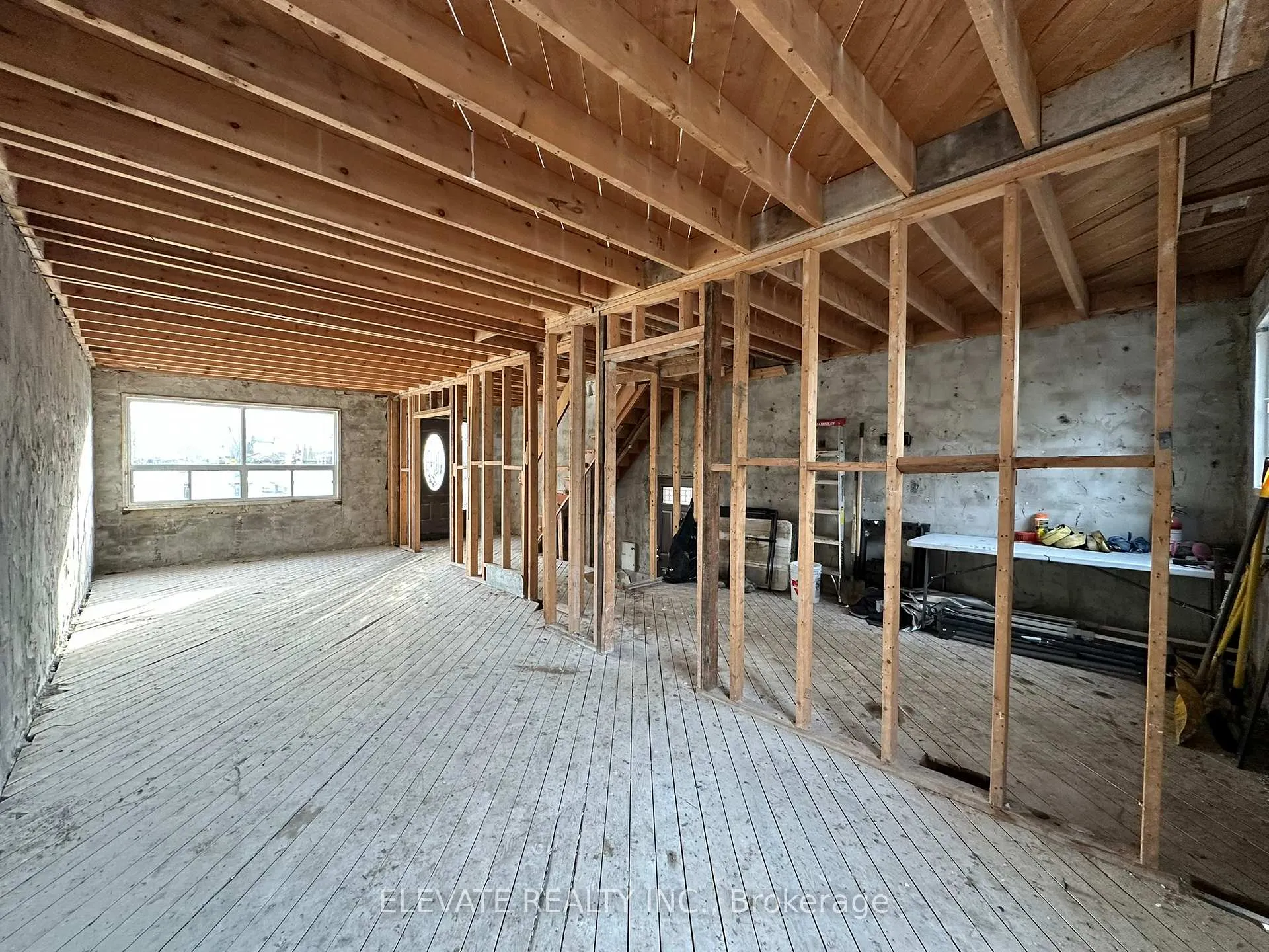 Photo 6 of 282 Westlake Avenue, Toronto, Woodbine-Lumsden — HOMEH