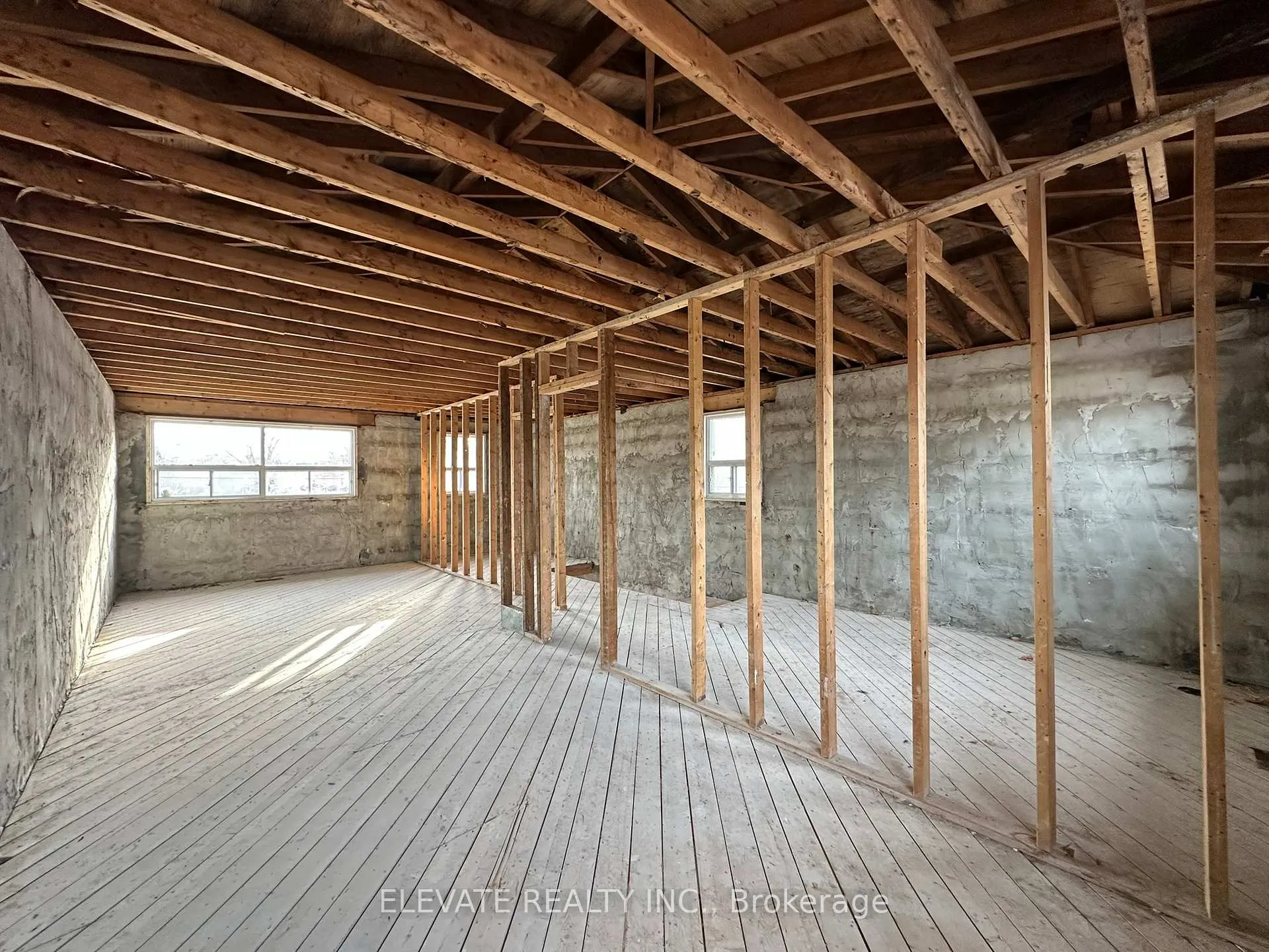 Photo 9 of 282 Westlake Avenue, Toronto, Woodbine-Lumsden — HOMEH