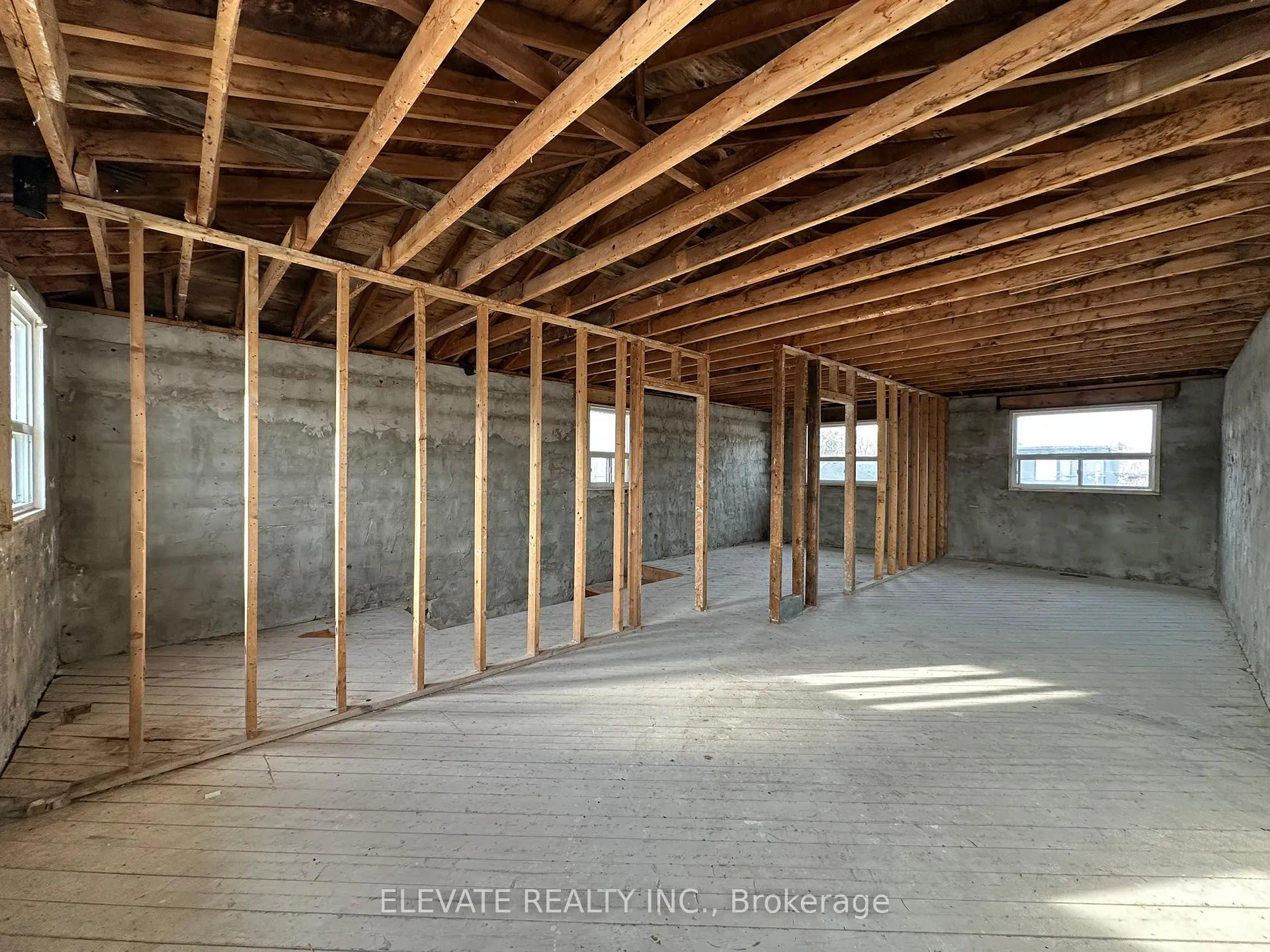 Photo 10 of 282 Westlake Avenue, Toronto, Woodbine-Lumsden — HOMEH