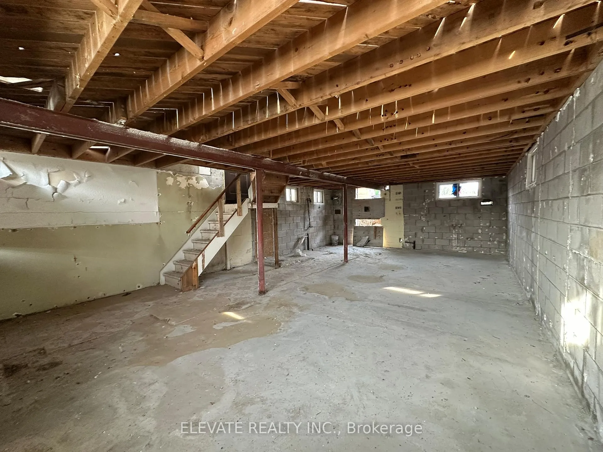 Photo 14 of 282 Westlake Avenue, Toronto, Woodbine-Lumsden — HOMEH