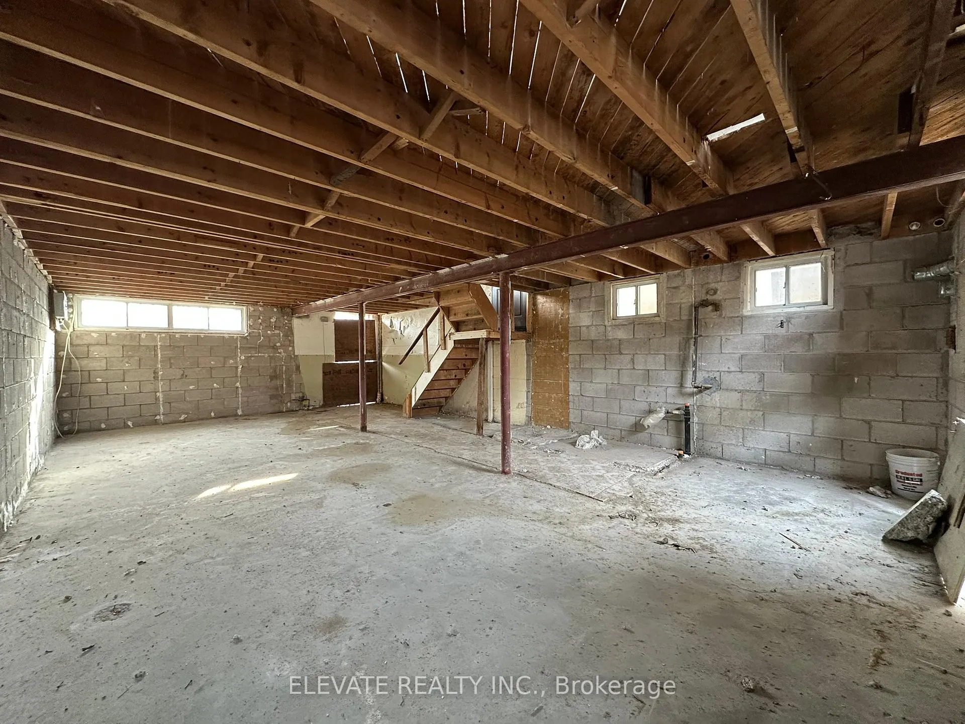 Photo 15 of 282 Westlake Avenue, Toronto, Woodbine-Lumsden — HOMEH