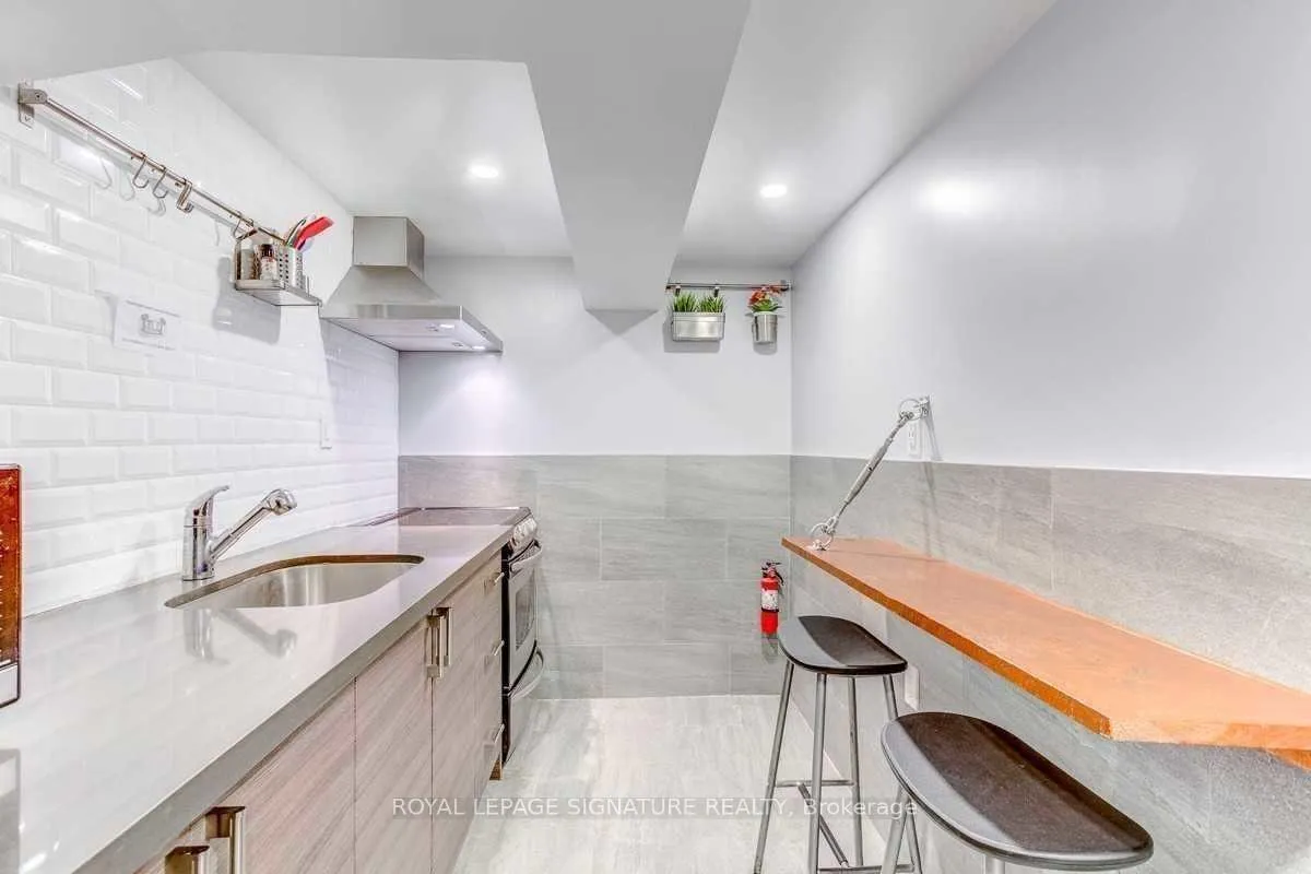Photo 3 of Unit Lower, 394 Kane Avenue, Toronto, Keelesdale-Eglinton West — HOMEH