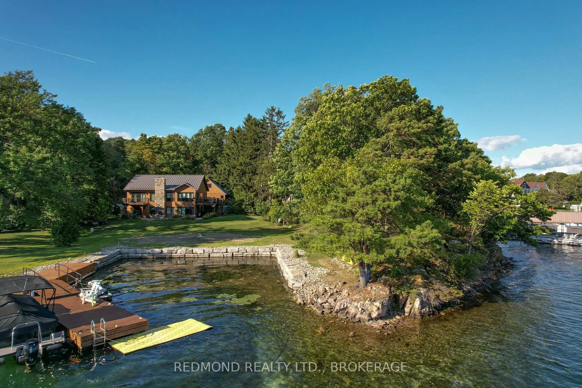 Photo 2 of 403 Thousand Islands Parkway, Frontenac Islands, The Islands — HOMEH