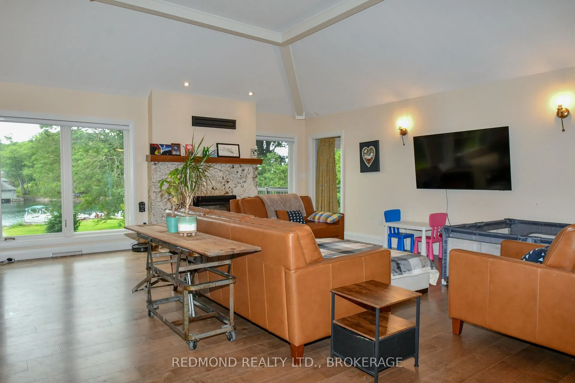 Photo 17 of 403 Thousand Islands Parkway, Frontenac Islands, The Islands — HOMEH