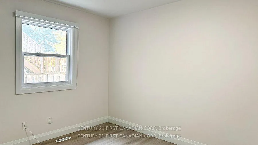 Photo 14 of Unit 1, 693 Colborne Street, London, East F — HOMEH
