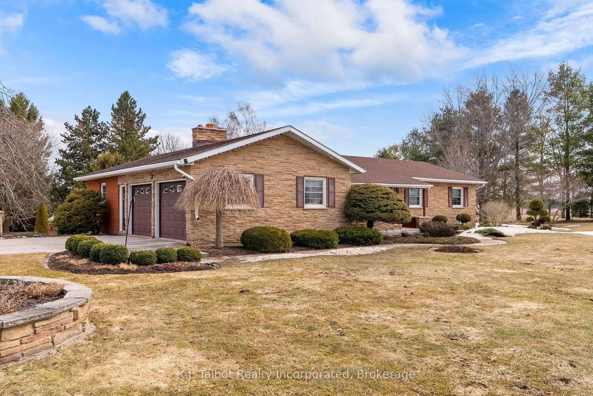 Front of 41342 Walton Road