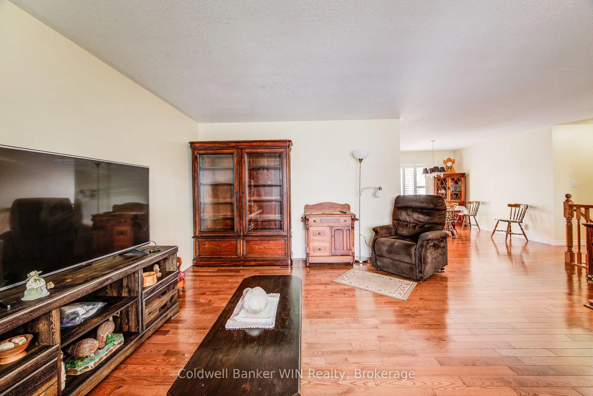 Photo 10 of 190 Sarah Road, Wellington North, Mount Forest — HOMEH