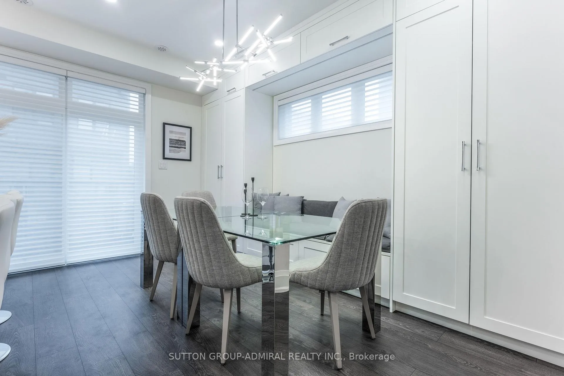 Photo 13 of 25 Cohen Way, Vaughan, Patterson — HOMEH