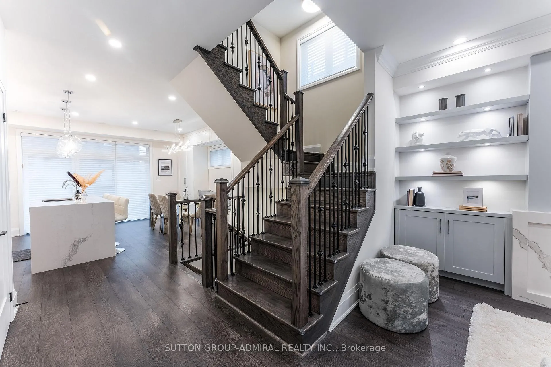 Photo 22 of 25 Cohen Way, Vaughan, Patterson — HOMEH