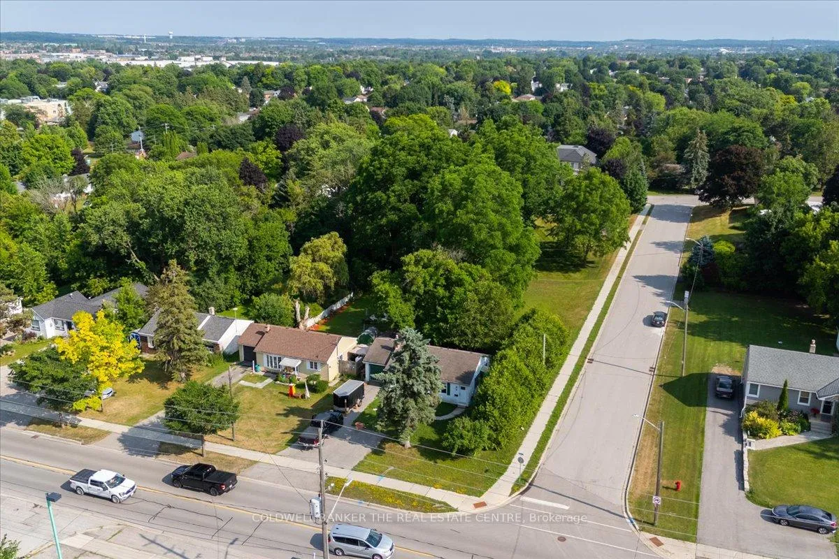 Photo 10 of 104 Eagle Street, Newmarket, Central Newmarket — HOMEH