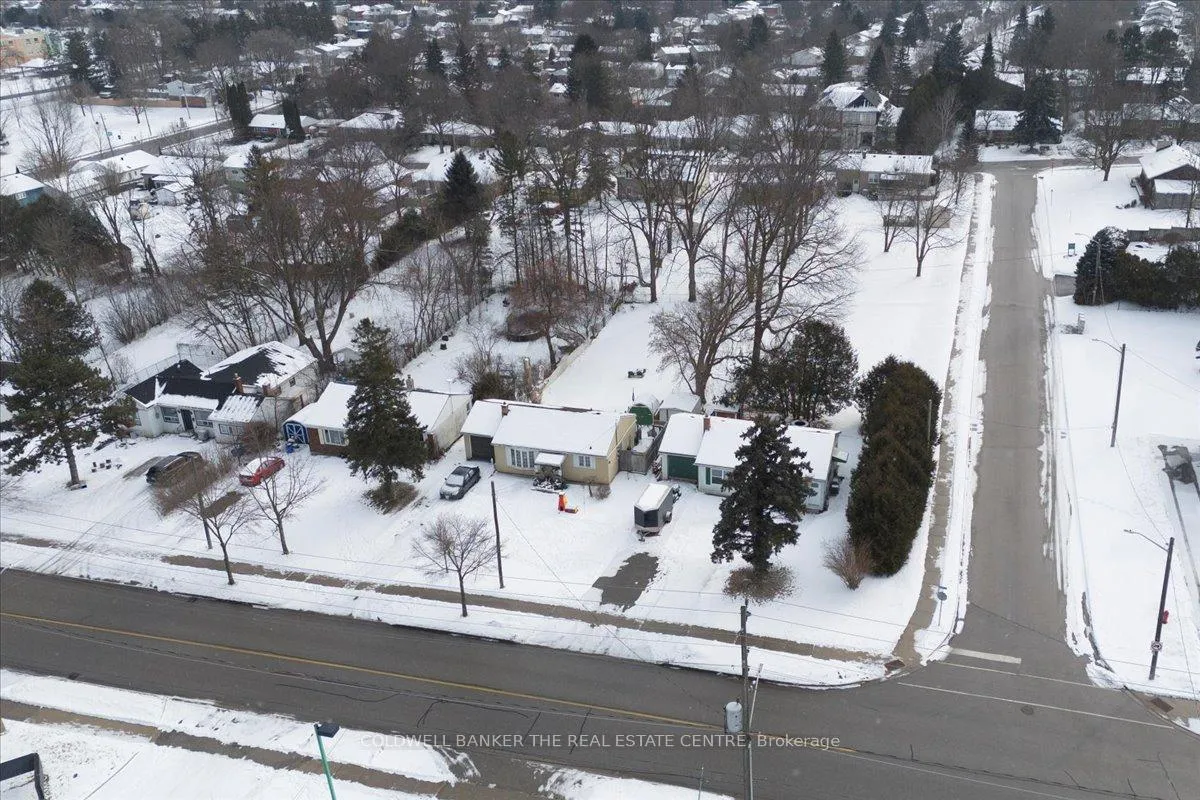 Photo 15 of 104 Eagle Street, Newmarket, Central Newmarket — HOMEH