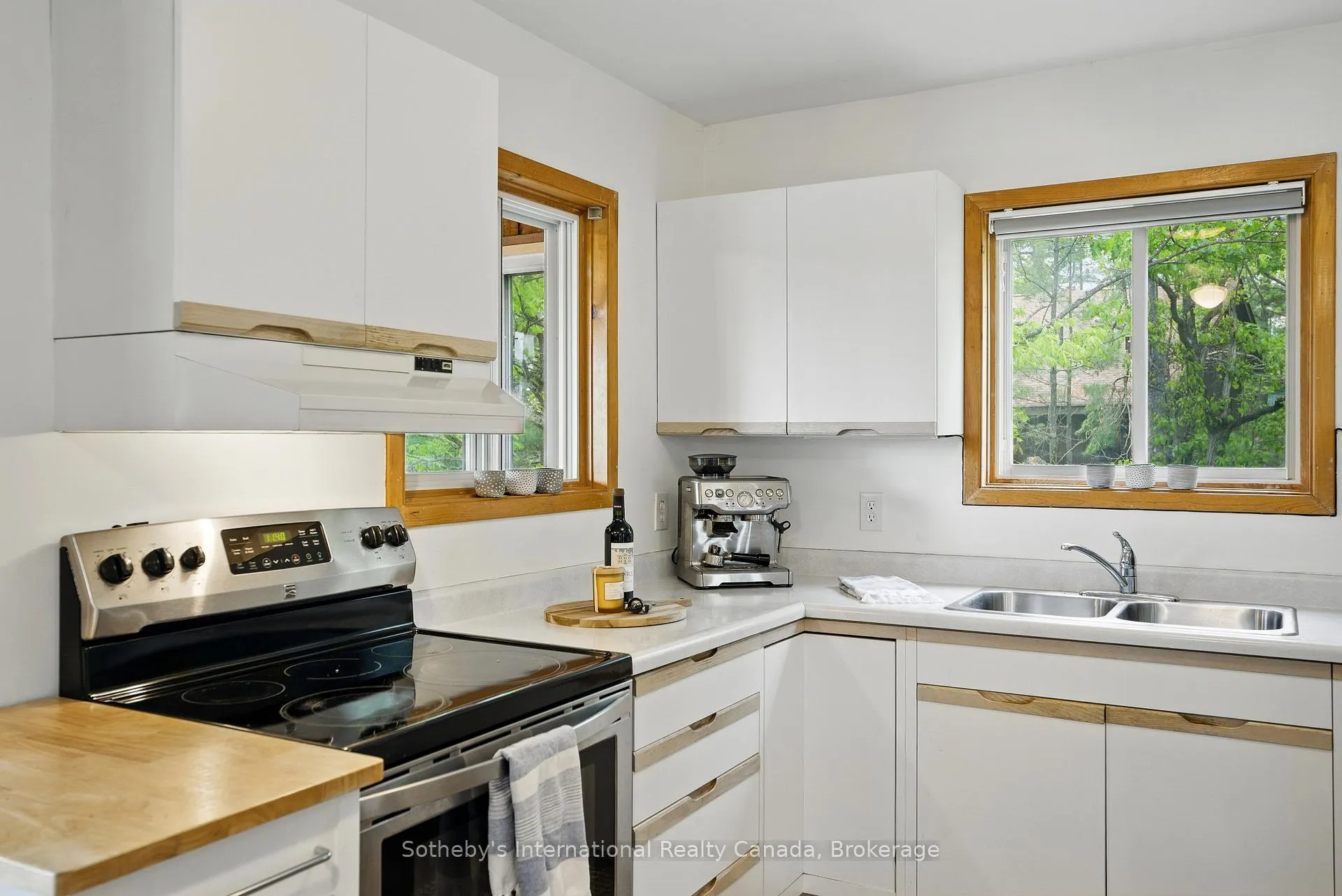 Photo 21 of 5760 Kahshe Lake, Gravenhurst, Morrison — HOMEH