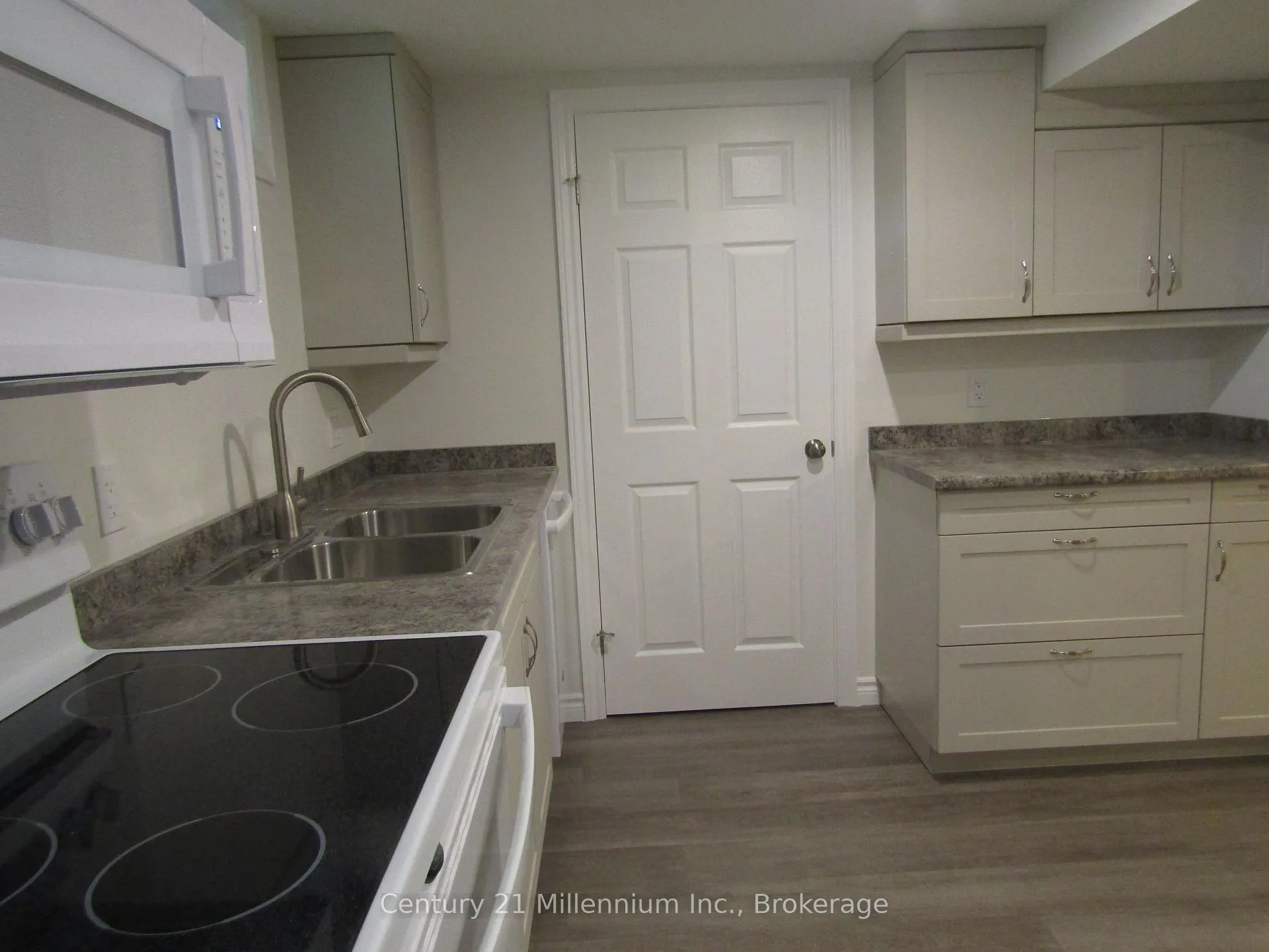 Photo 9 of Unit 2, 368 Princes Street S, Kincardine — HOMEH