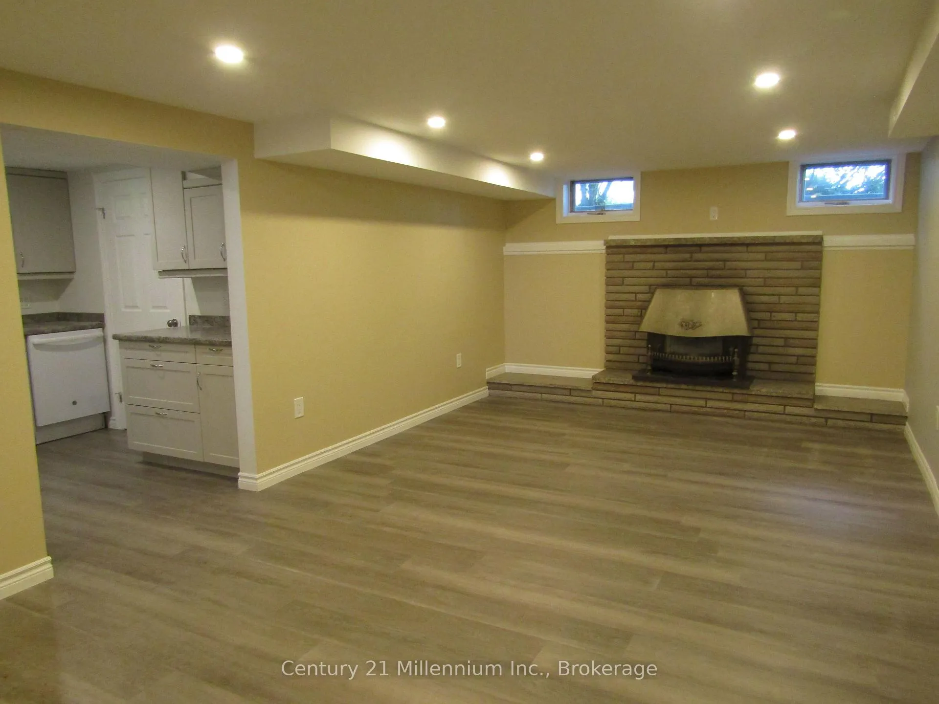 Photo 14 of Unit 2, 368 Princes Street S, Kincardine — HOMEH