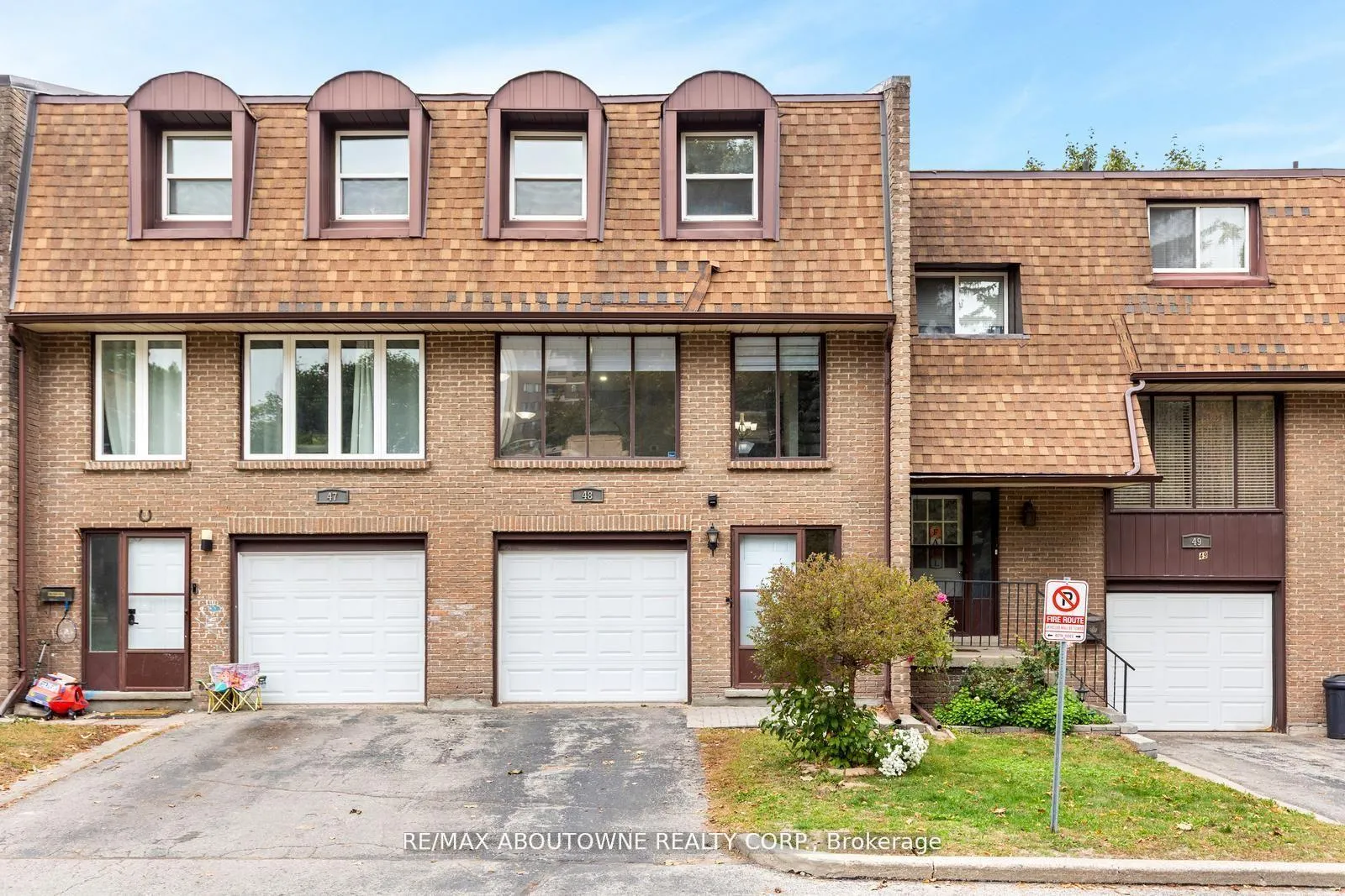 Photo 2 of Unit 48, 49 Cedarwoods Crescent, Kitchener, Vanier - Kitchener — HOMEH