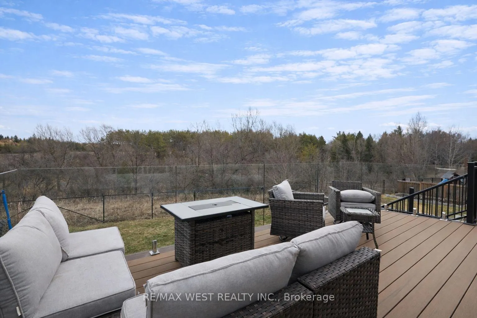 Photo 18 of 23 Webb Trail, New Tecumseth, Tottenham — HOMEH