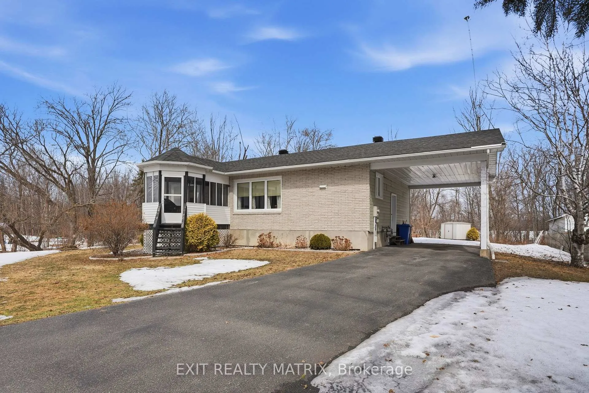Photo 1 of 2011 Sandy Hill Road, Champlain, Champlain Twp — HOMEH