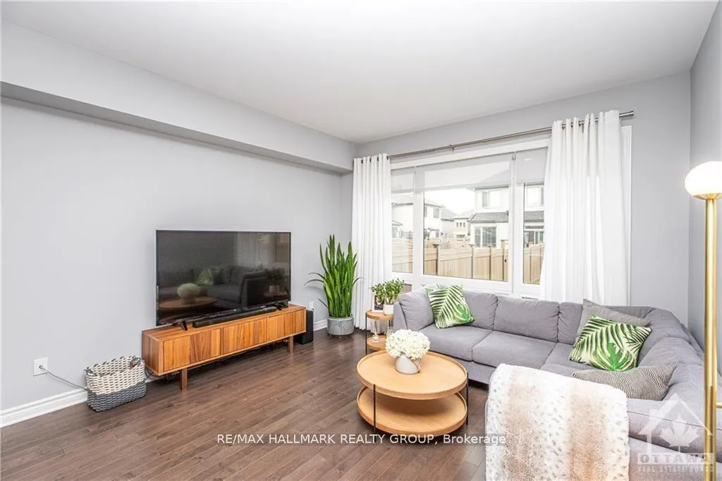Photo 14 of 502 Featherfoil Way, Ottawa, Mer Bleue/Bradley Estates/Anderson Park — HOMEH