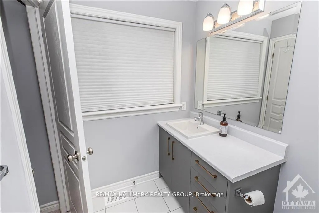 Photo 19 of 502 Featherfoil Way, Ottawa, Mer Bleue/Bradley Estates/Anderson Park — HOMEH