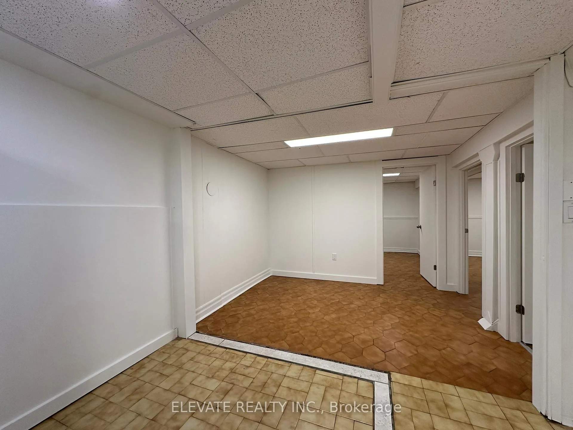 Photo 4 of Unit Bsmt, 63 Garden Avenue, Toronto, Roncesvalles — HOMEH