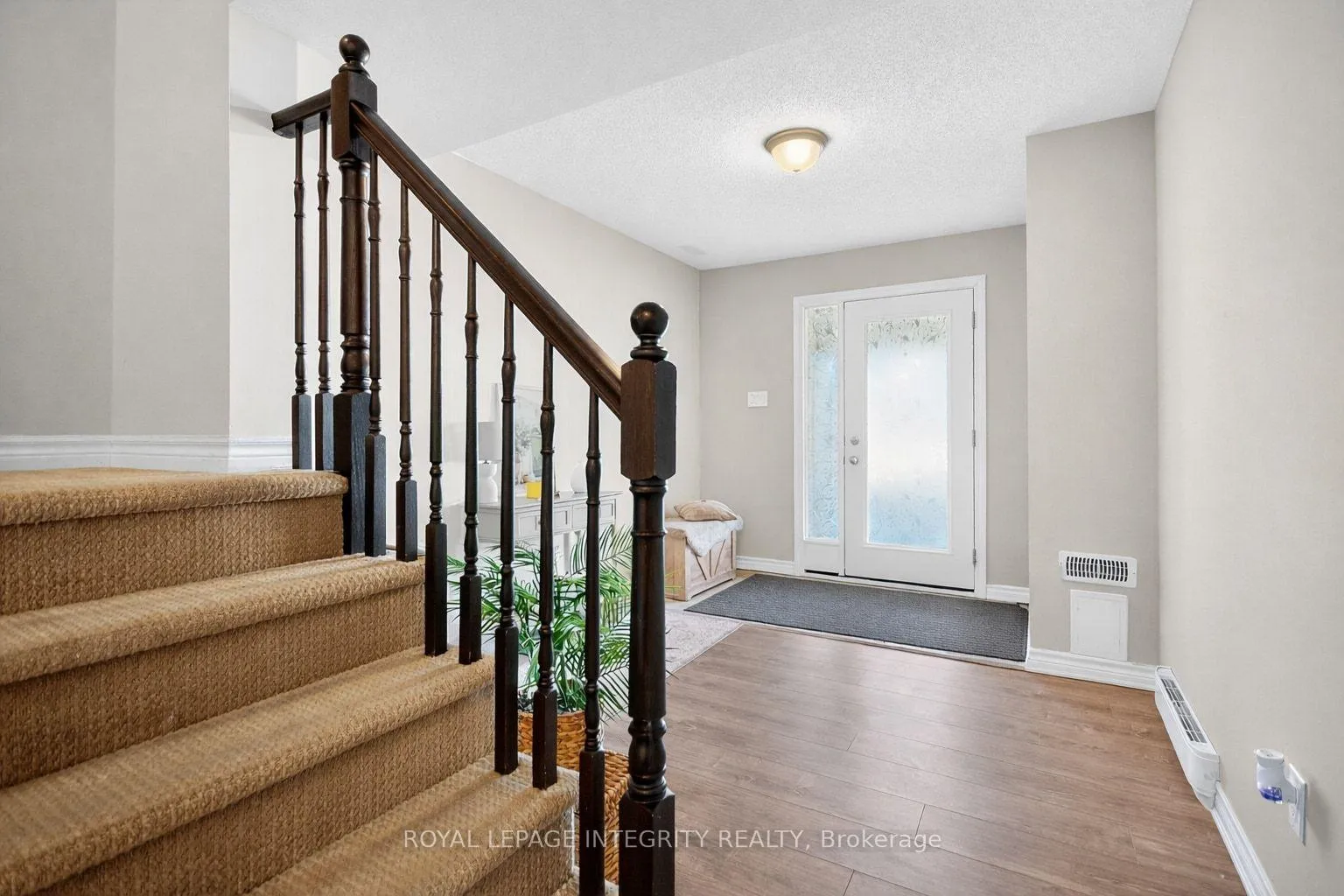 Photo 4 of 64 Feathertop Lane, Ottawa, Kanata - Emerald Meadows/Trailwest — HOMEH