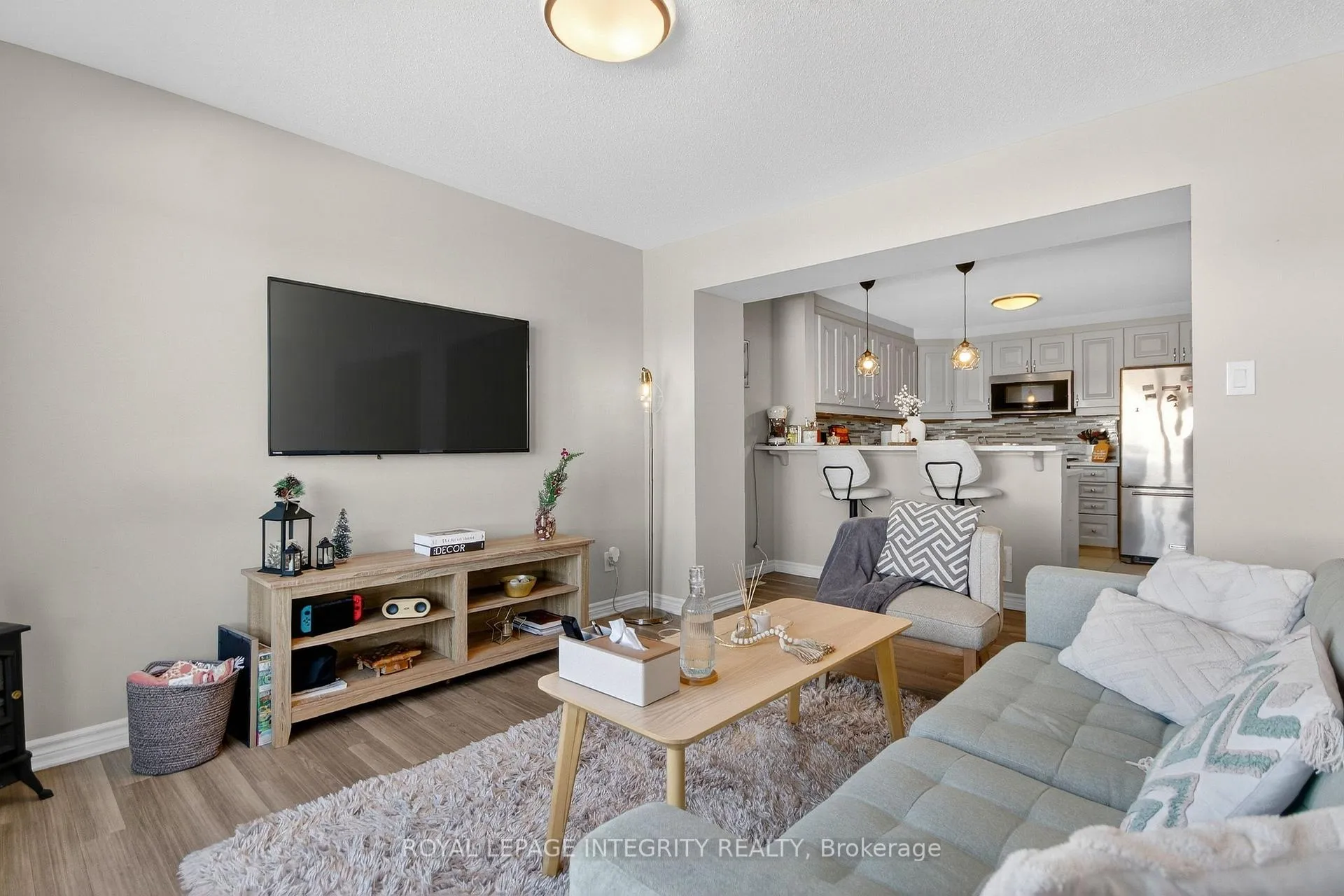 Photo 7 of 64 Feathertop Lane, Ottawa, Kanata - Emerald Meadows/Trailwest — HOMEH