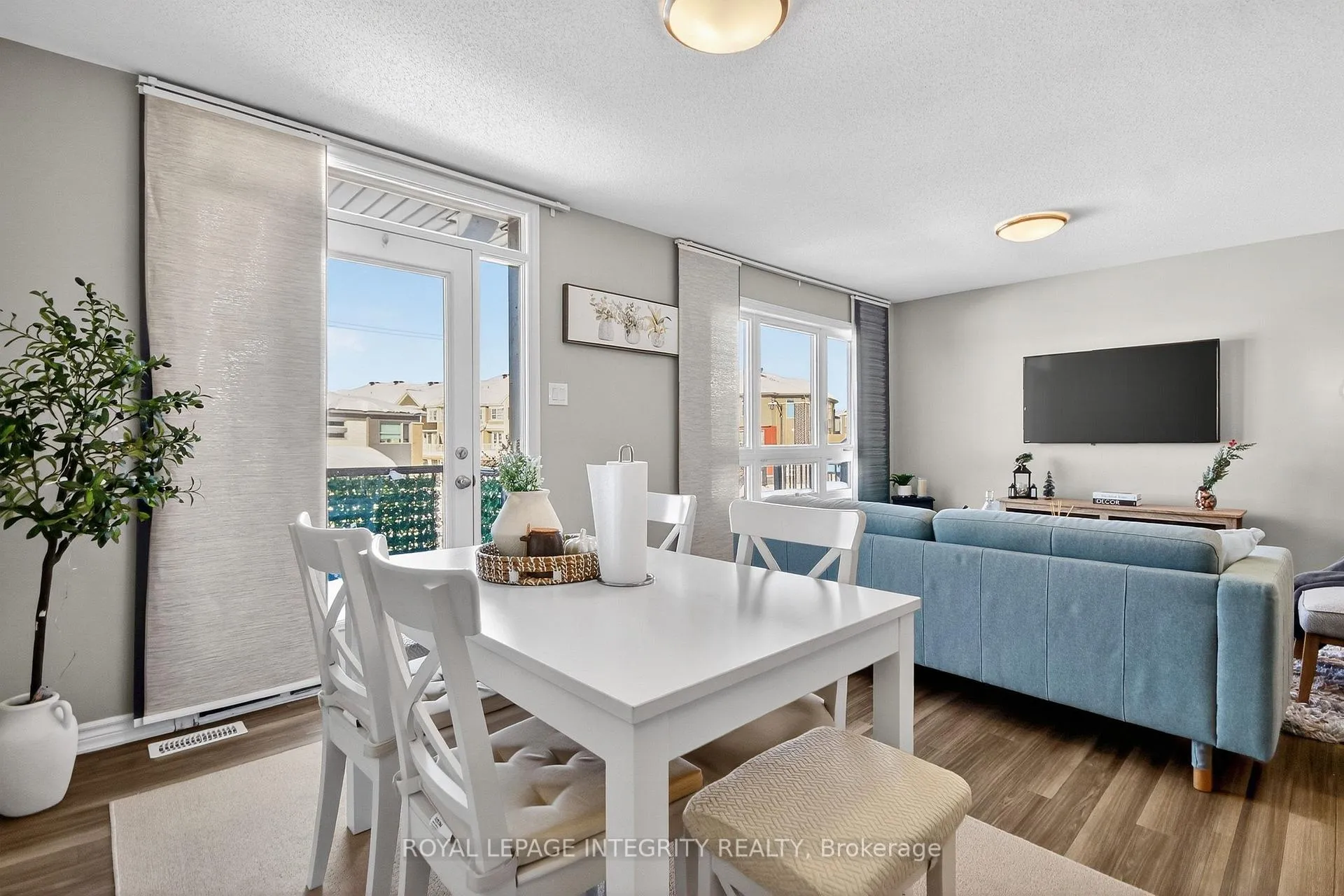 Photo 10 of 64 Feathertop Lane, Ottawa, Kanata - Emerald Meadows/Trailwest — HOMEH