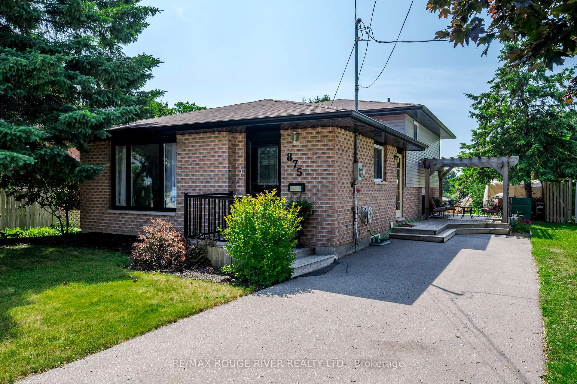 Photo 1 of 875 Westwood Crescent, Cobourg — HOMEH